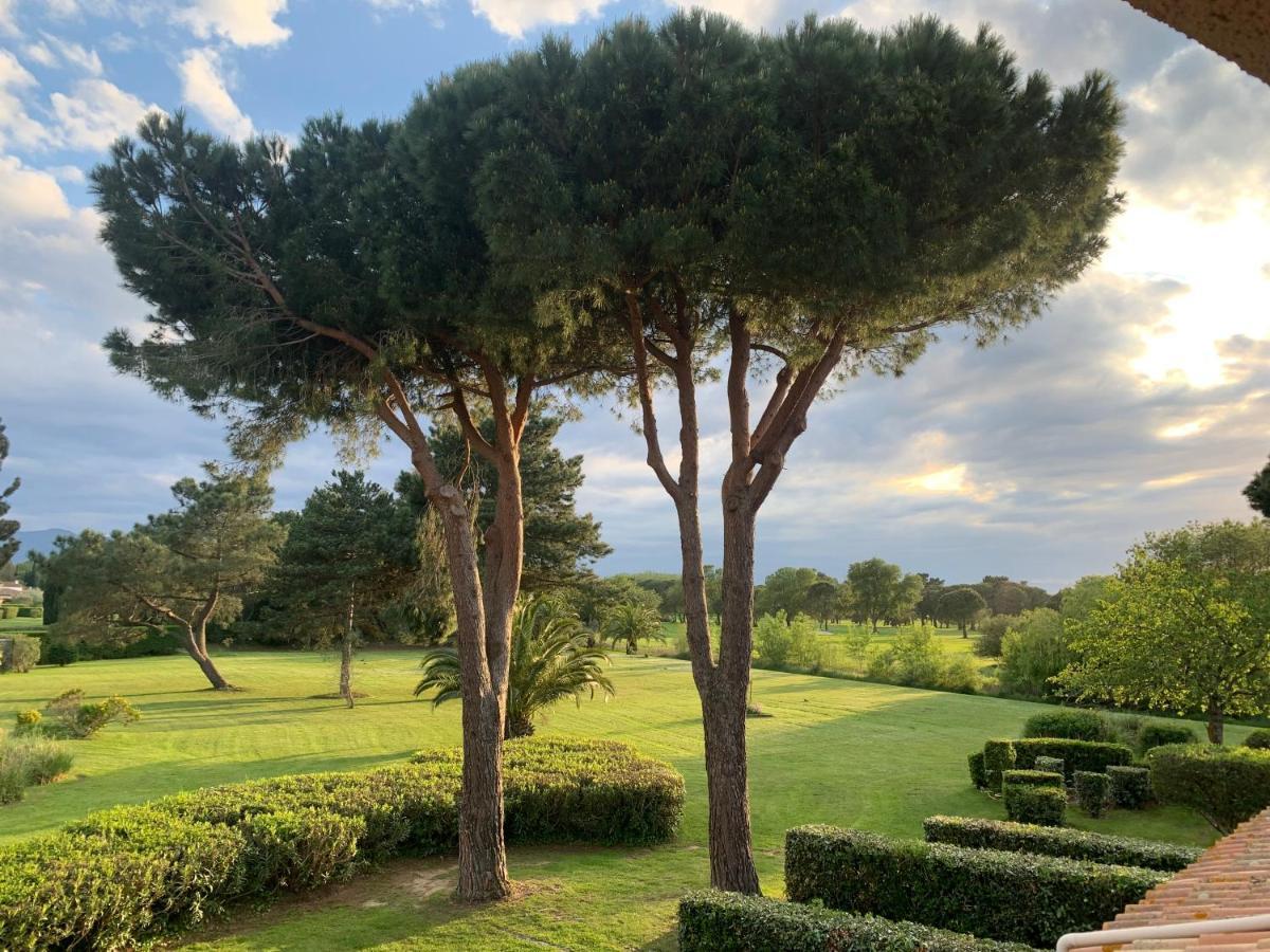 L' Appart Du Golf Сен-Сиприен Экстерьер фото